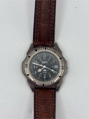 Roots Banff R24 Men’s Watch – Brown Leather Band